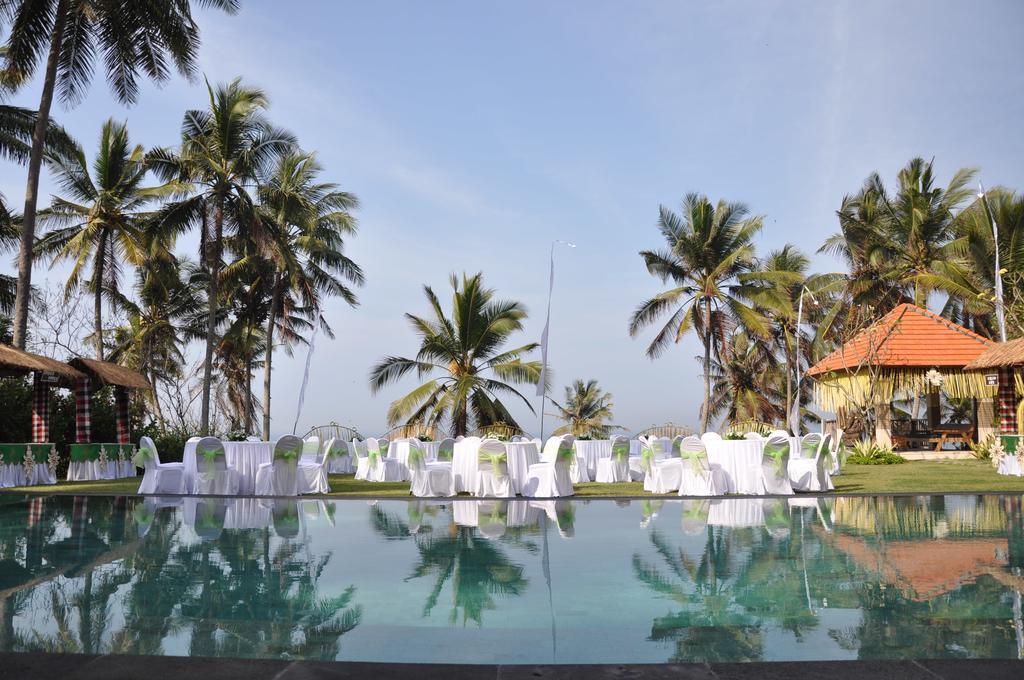 Villa Rumah Pantai Bali Selemadeg  Exterior photo