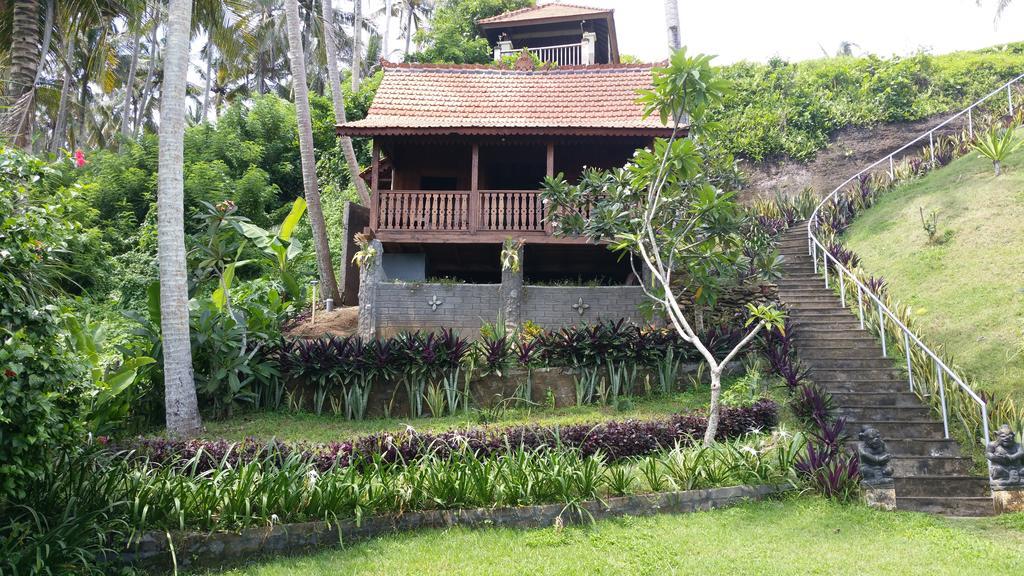 Villa Rumah Pantai Bali Selemadeg  Exterior photo