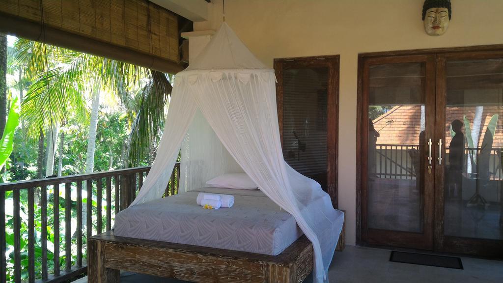 Villa Rumah Pantai Bali Selemadeg  Exterior photo
